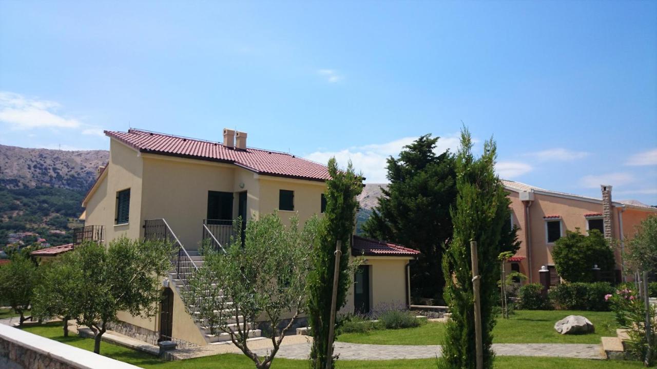 Apartments Garden باشْكا المظهر الخارجي الصورة