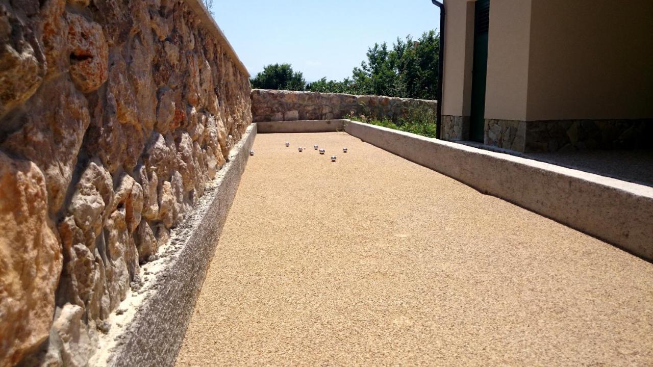 Apartments Garden باشْكا المظهر الخارجي الصورة